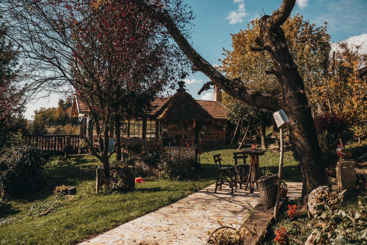 Gresna Pilnica Hotel Klenovnik Exterior foto